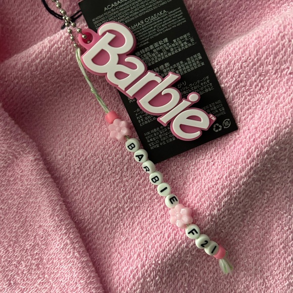 Forever 21 Barbie Sweater Size OX - Picture 4 of 5